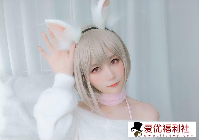 白银81白银小兔子可爱诱人 白银81和摇摇乐一起拍摄的作品叫什么？-1