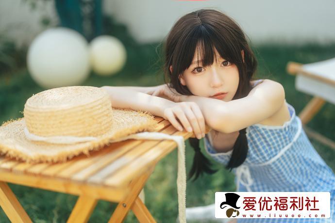 迷之呆梨卖吗是真的吗还是假的？她都活跃在哪些平台？-1