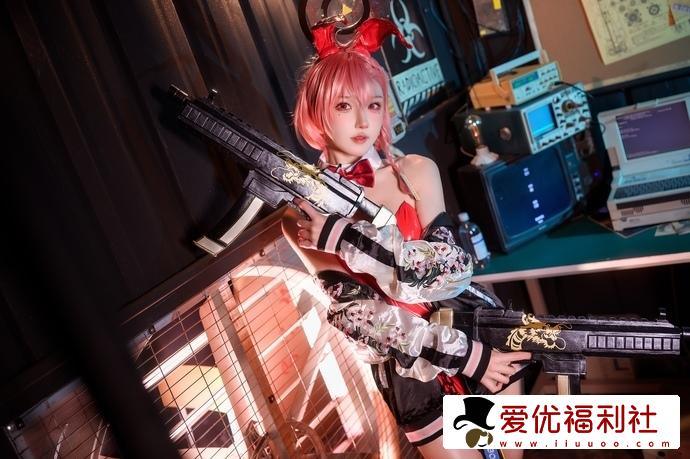 异域风情阿包也是兔娘cos作品梦梦舞娘有没有创可贴道具呢？-1