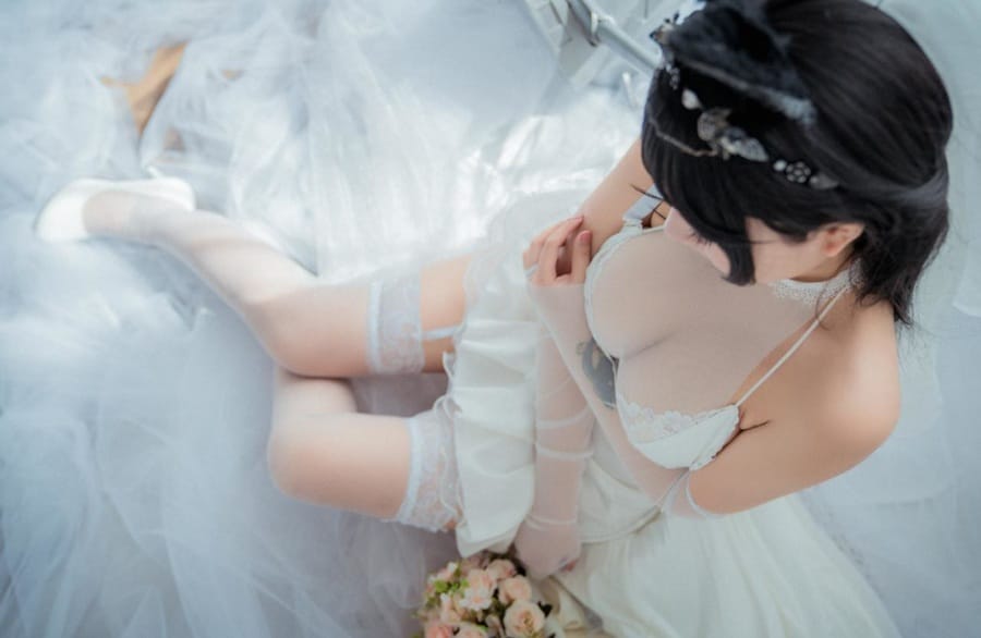 图片[2]-猫九酱Sakura – NO.11 碧蓝誓约欧根亲王爱宕婚纱[4V/95P/936MB]-爱优社-绅士们都在这里寻找乐趣！