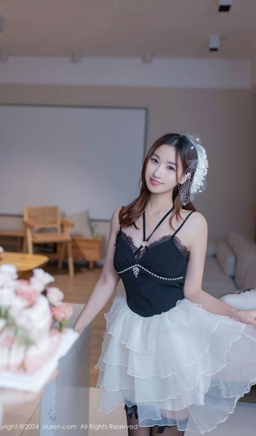 图片[2]-[Xiuren秀人网]2024.04.16 NO.8398 杏子Yada[80+1P/634MB]-爱优社