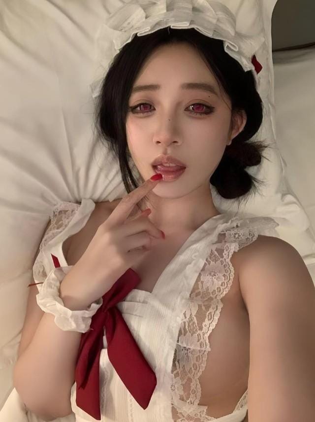 图片[2]-[微密圈]鹅鹅 – 白色蕾丝Q趣女仆装[16P7V-60MB]-爱优社