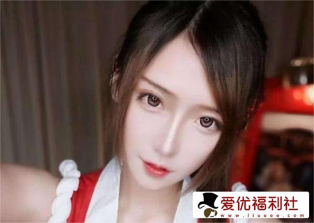 震惊暴露！腐团儿cos的不知火舞多个版本的灵魂妩媚-1