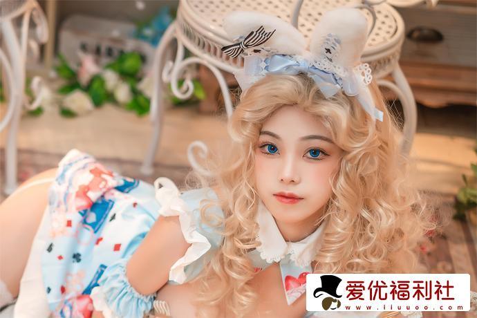 蜜汁猫裘作品大赏，经典太太三部曲和恶毒上司 、爱丽丝梦幻仙境你见过吗？-5