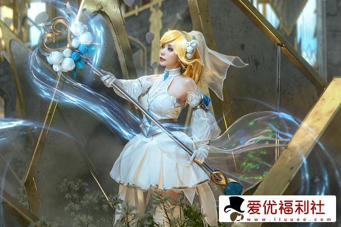 激情Cosplay爆机少女喵小吉 用独特惊艳的角度征服男粉的女菩萨-5
