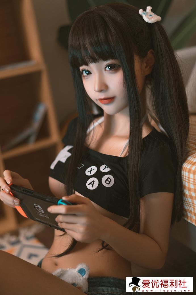 萌翻次元！蠢沫沫健身环、黄豆粉、创可贴，这是个什么样的女神？-3