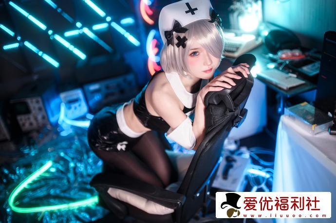 阿包也是兔娘私人订制多少钱?创可贴道具在哪部cos图集中出现过？-2